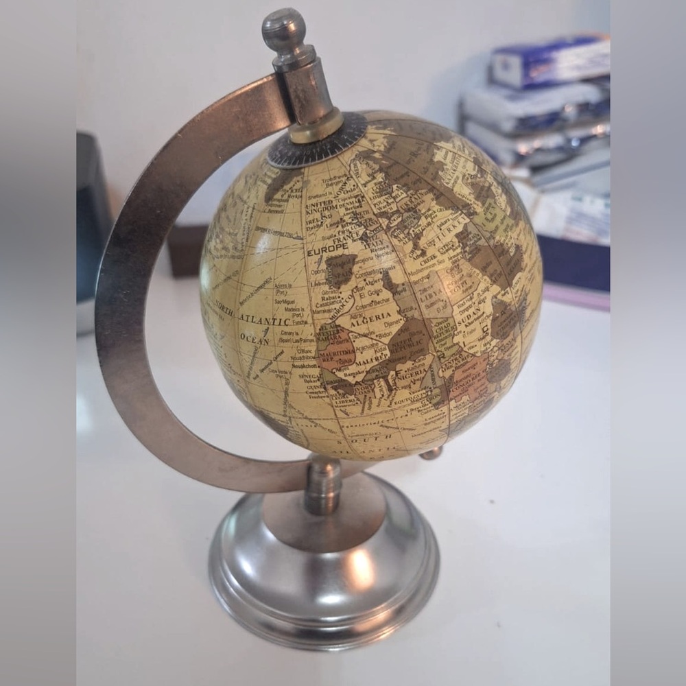 Yellow Globe with Metal Stand